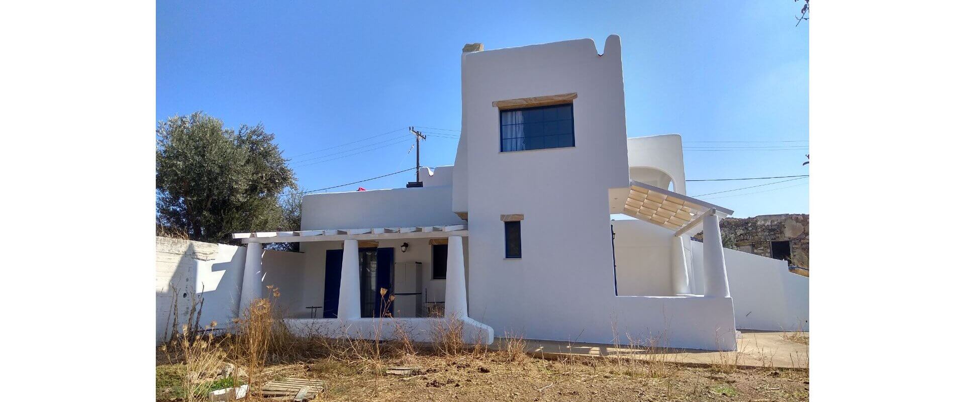 Property for sale in Leros L 660