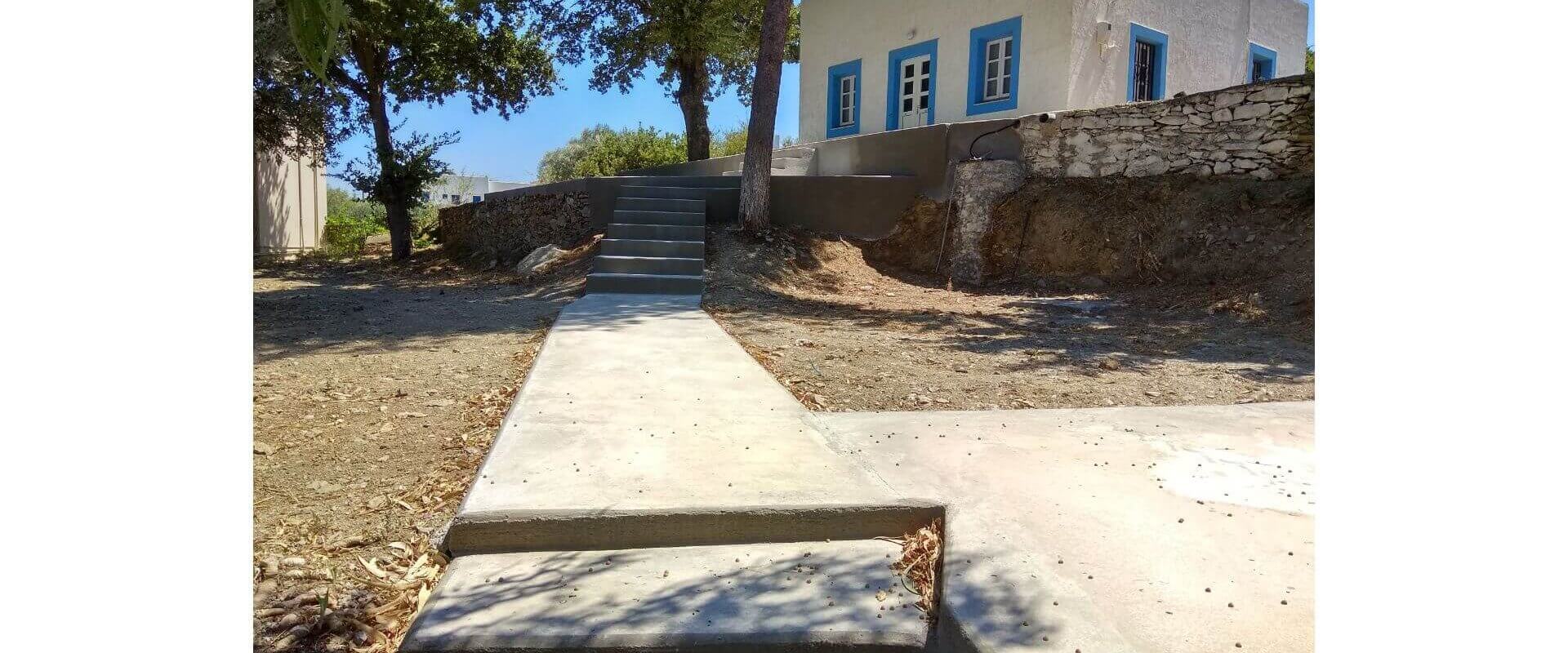 Alinda Leros traditional property L 654