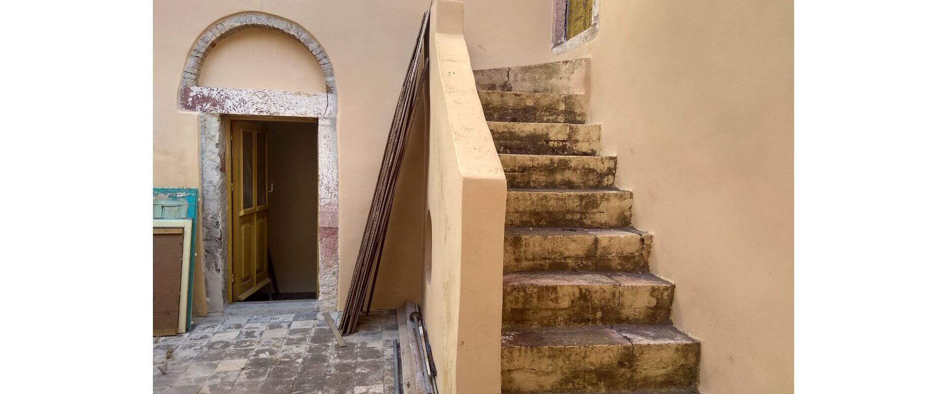 Neoclassic mansion in Leros L 764