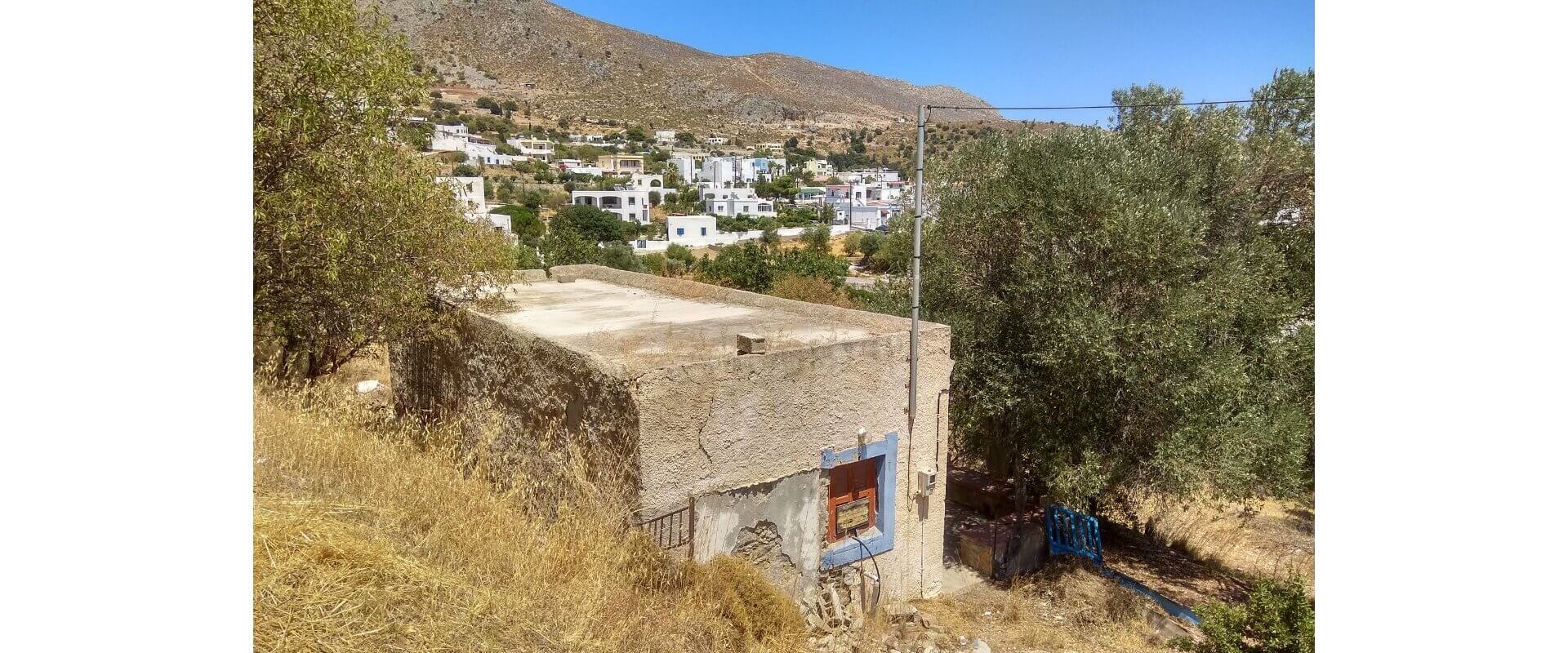Old house in Leros L 733