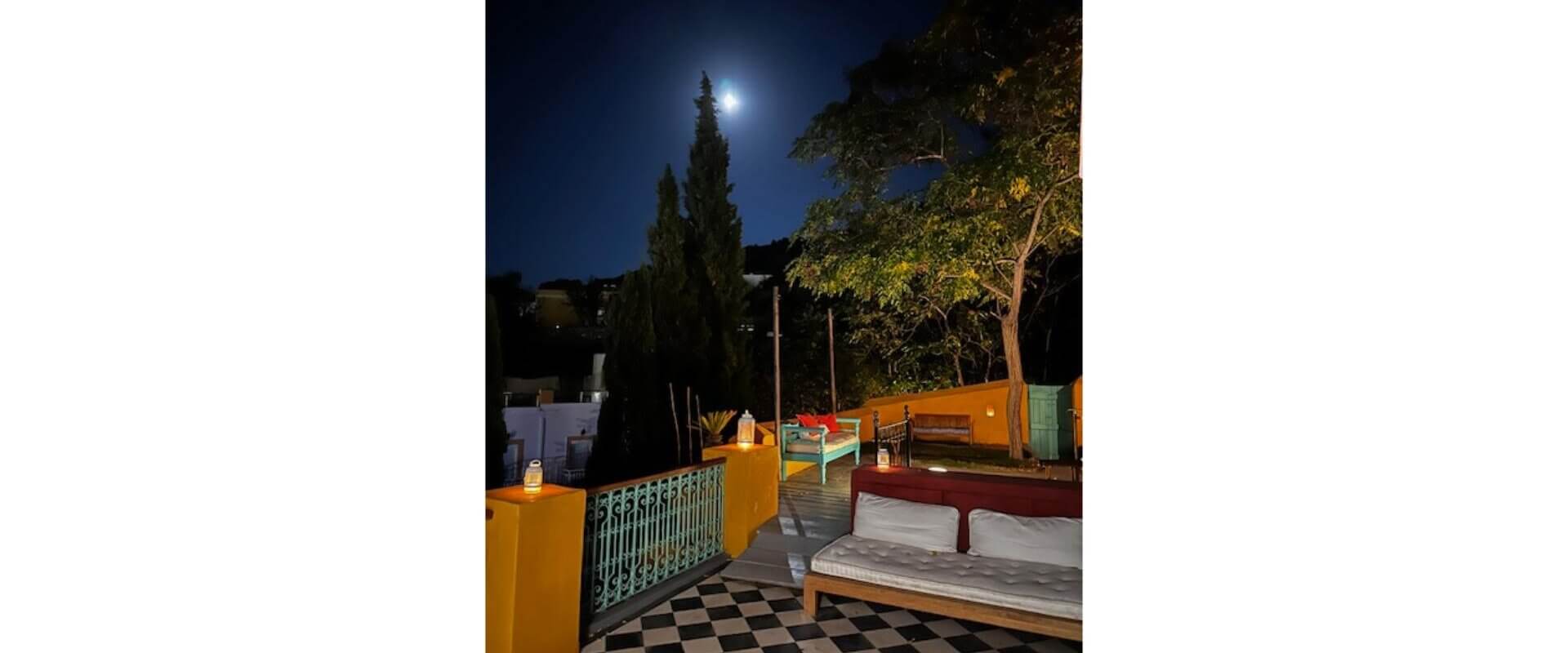 Neoclassical house in Leros L 742