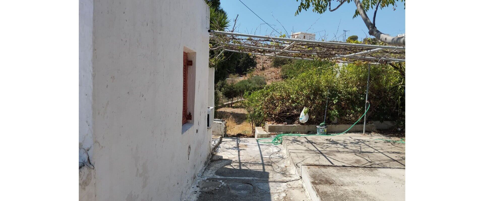 House for sale Plaka L 779
