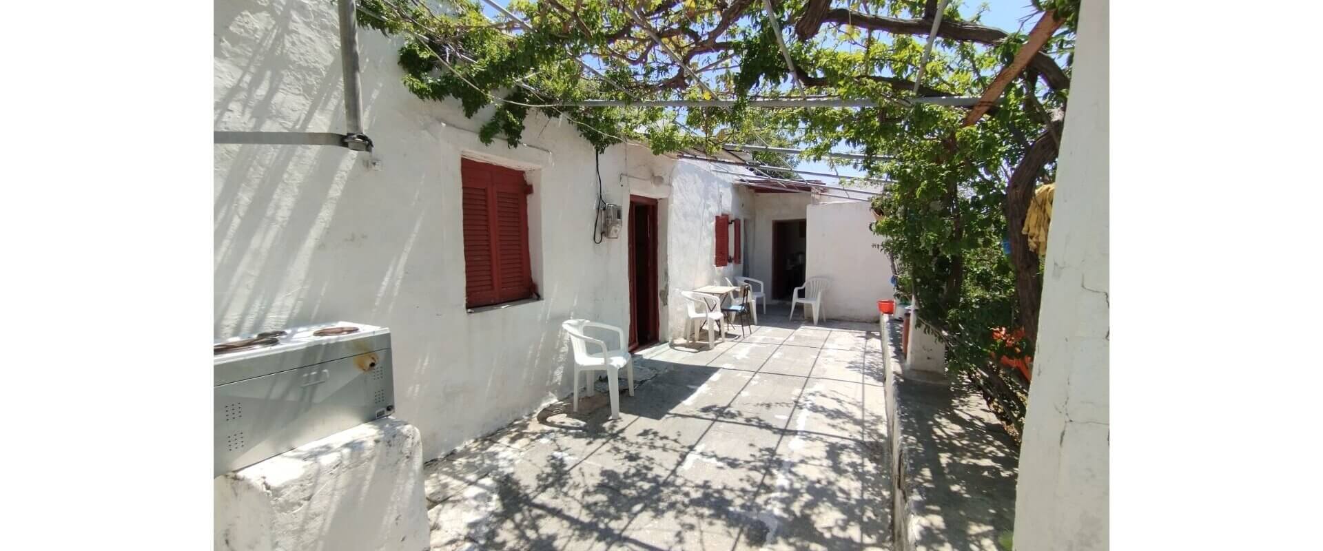 House for sale Plaka L 779