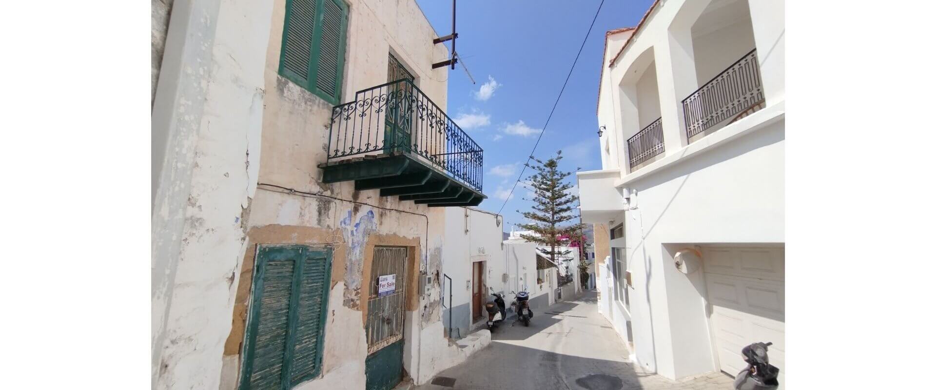 House for sale Platanos L 777