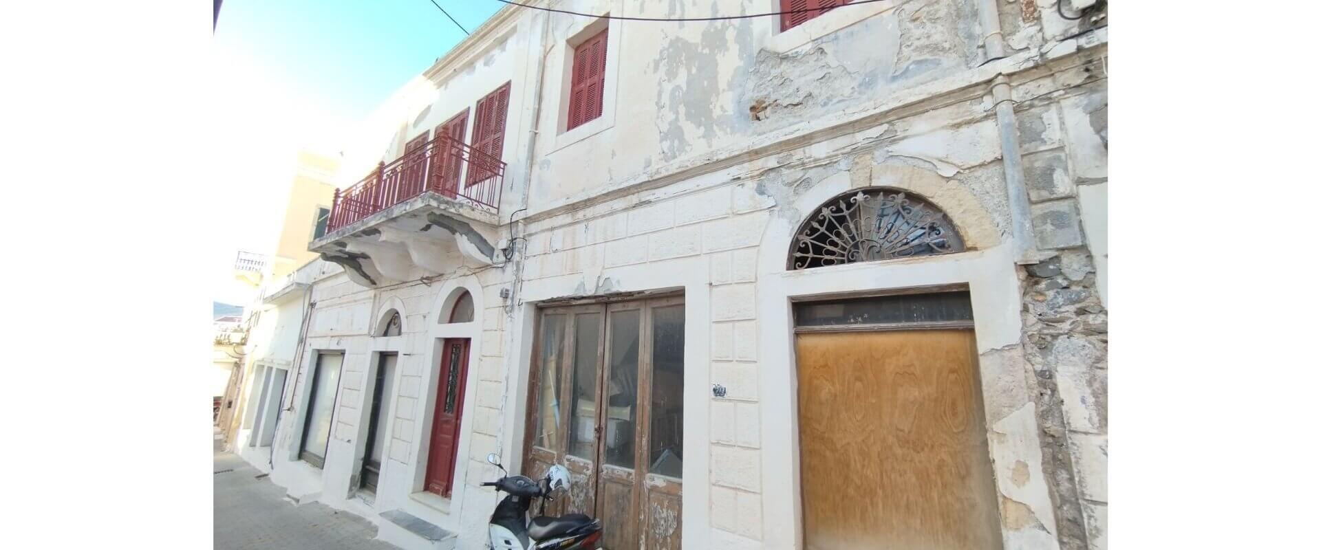 Neoclassical house for sale Platanos L 778