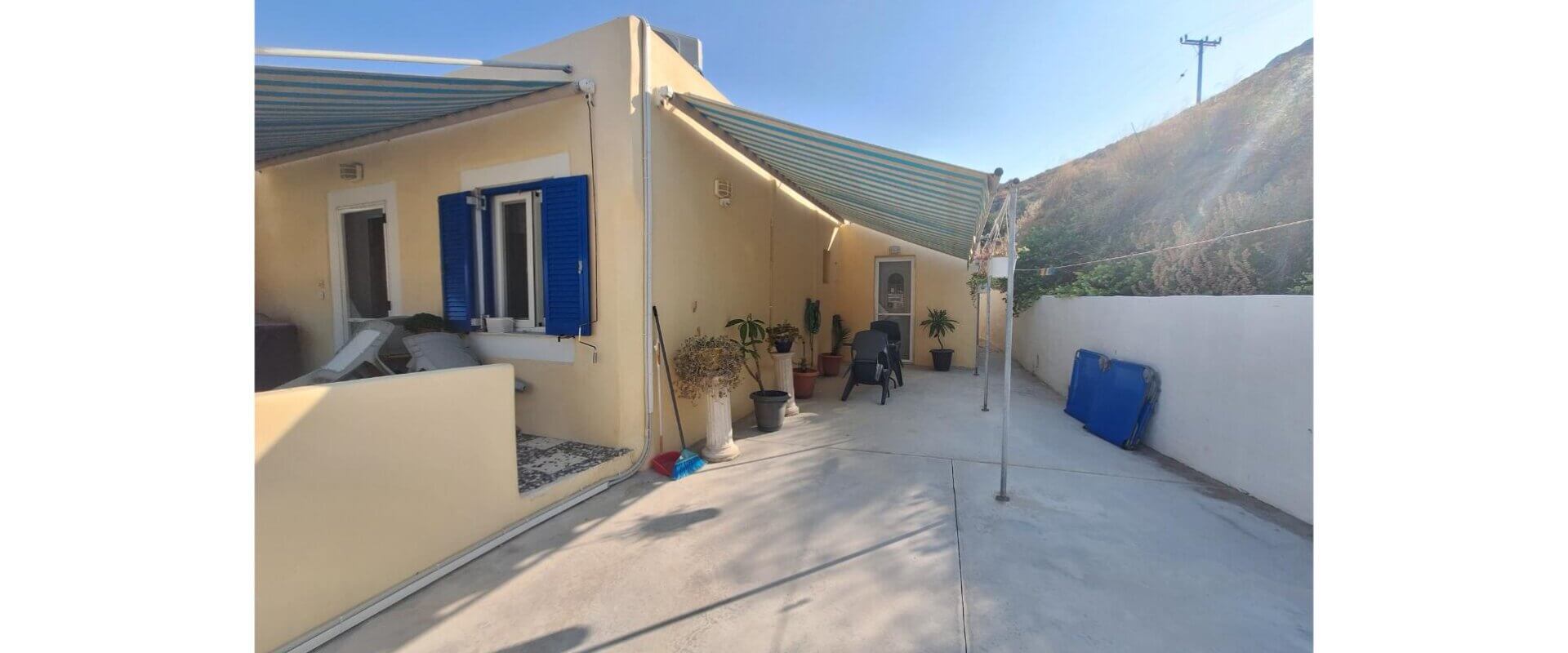 Seaside house in Leros L 704