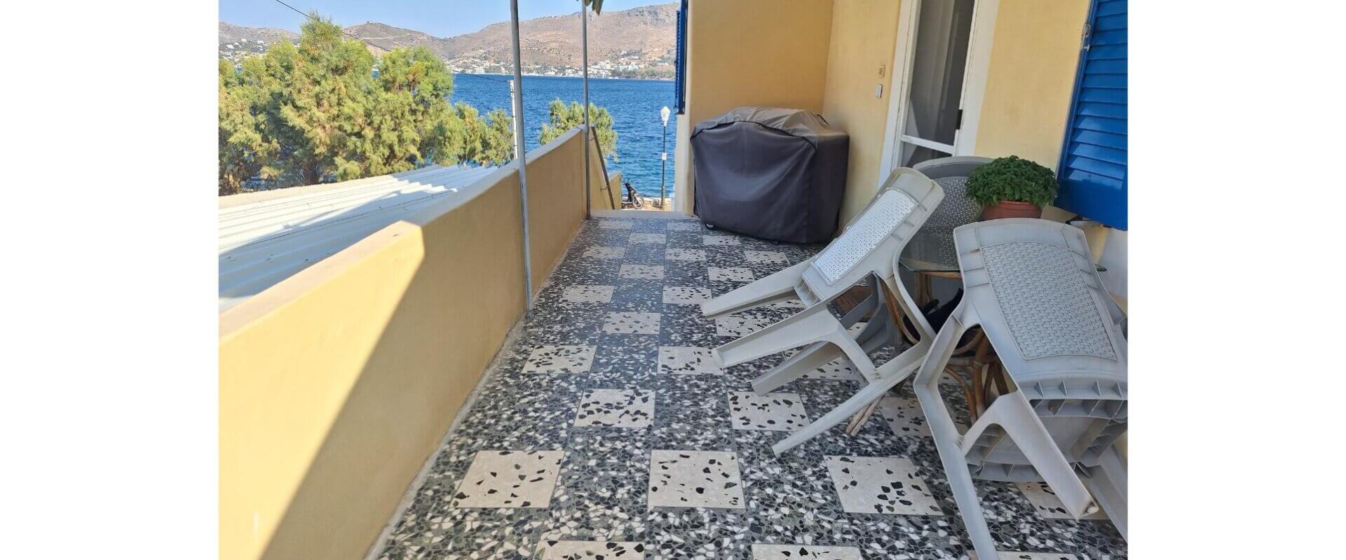 Seaside house in Leros L 704