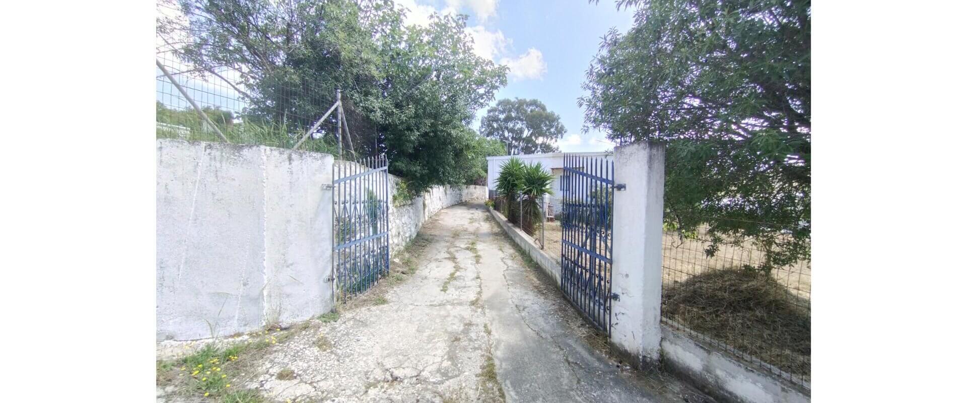 House for sale Kamara L881