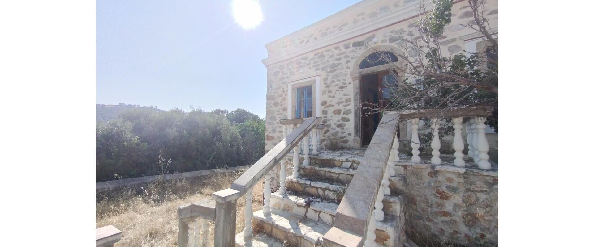 Neoclassical house for sale Lakki L 874