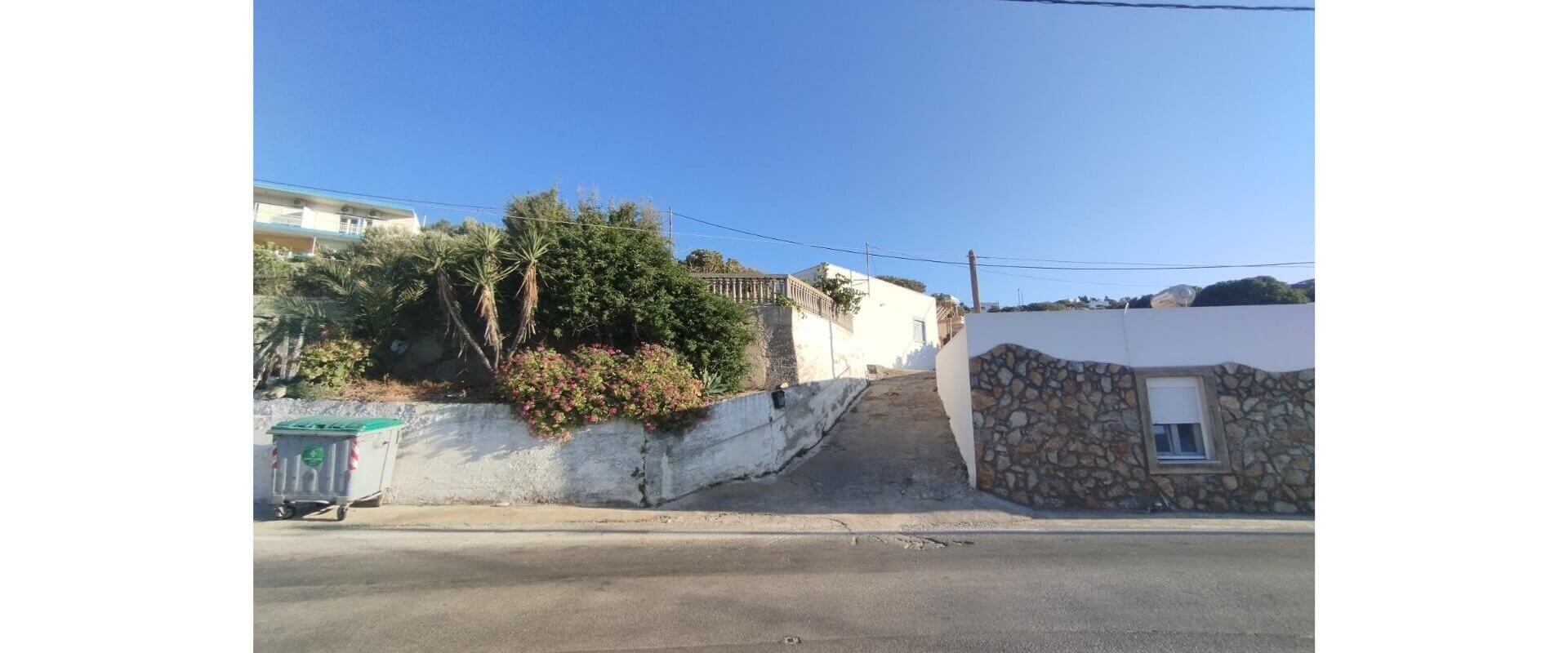 House for sale Crithoni L 884
