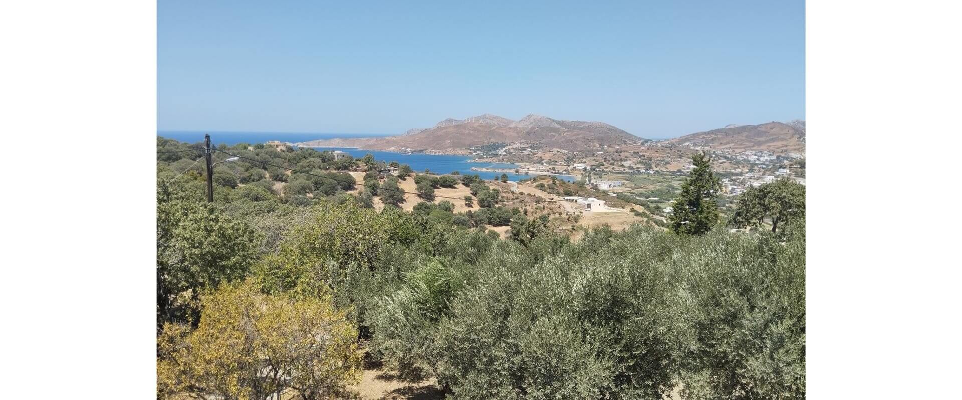 Plot for sale Plaka L 885