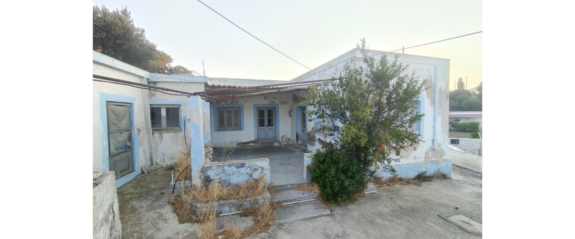 House for sale Crithoni L 884