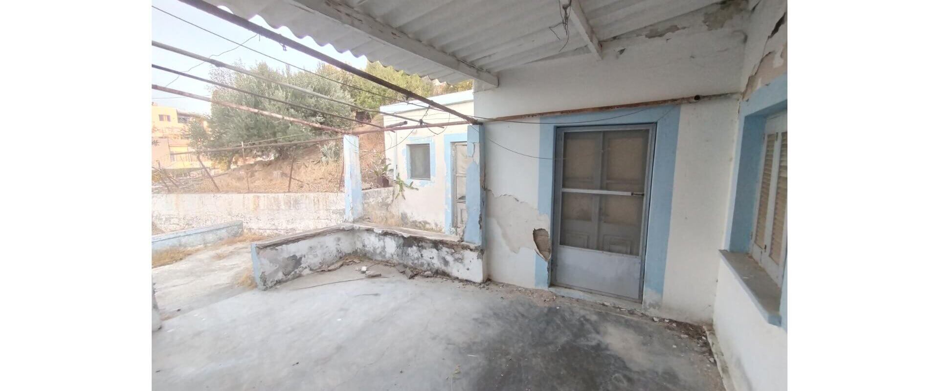 House for sale Crithoni L 884