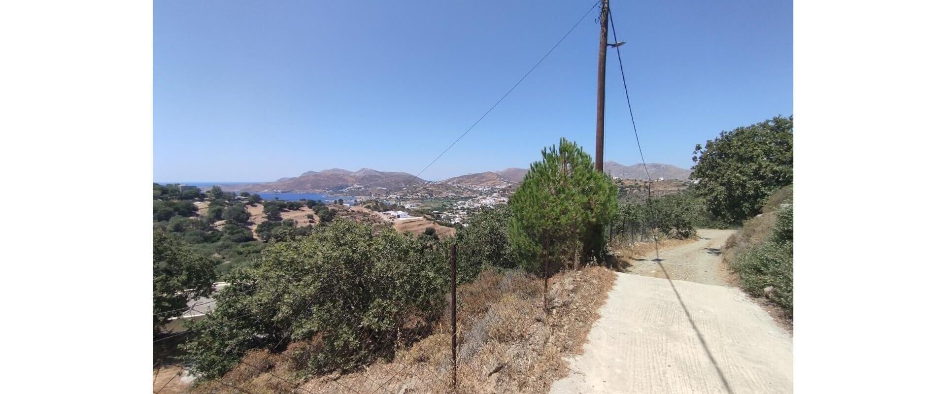 Plot for sale Plaka L 885