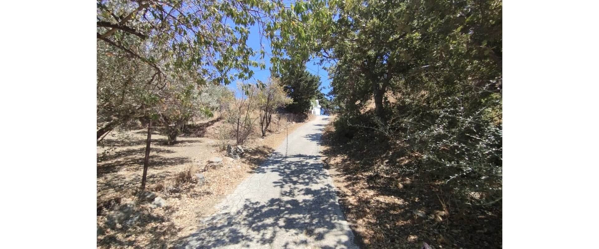 Plot for sale Plaka L 885