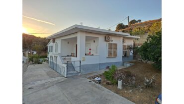 House for sale Agios Theologos L 899