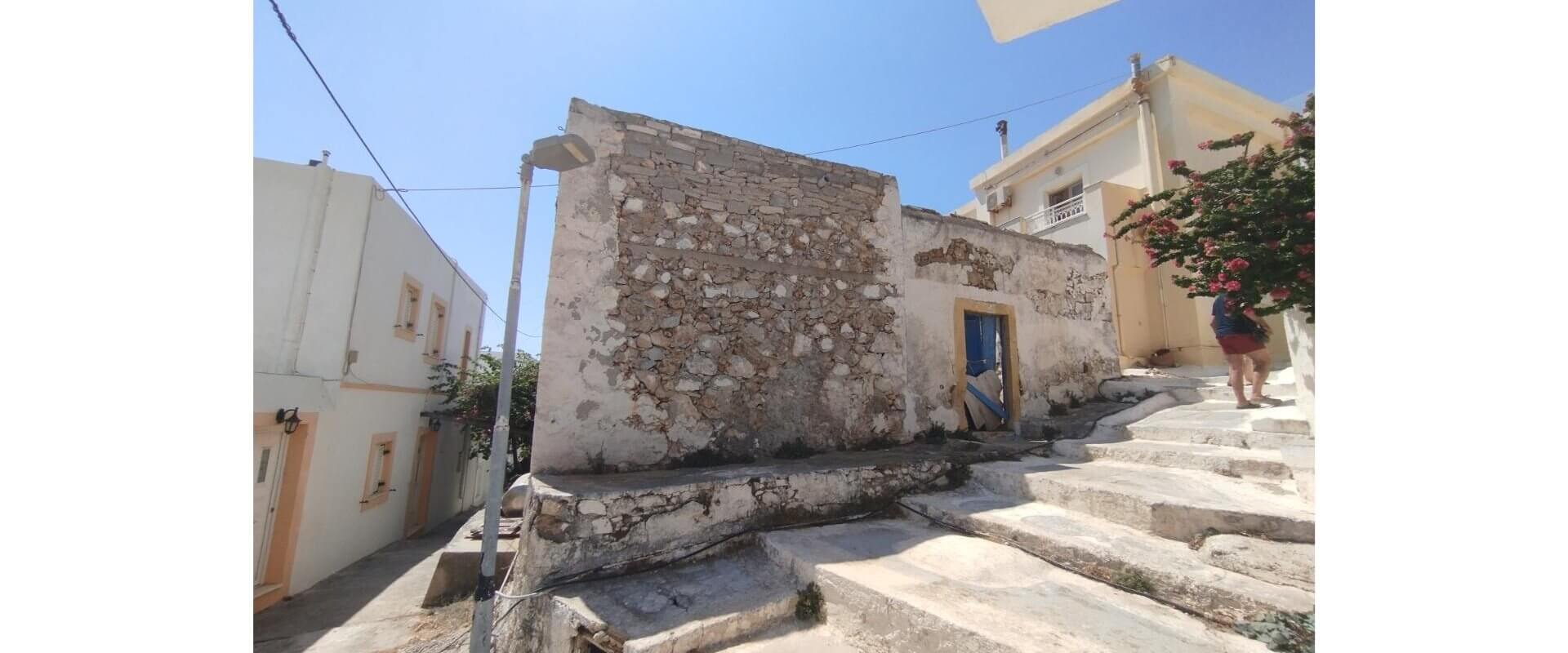 Old residence for sale Spilia L 898
