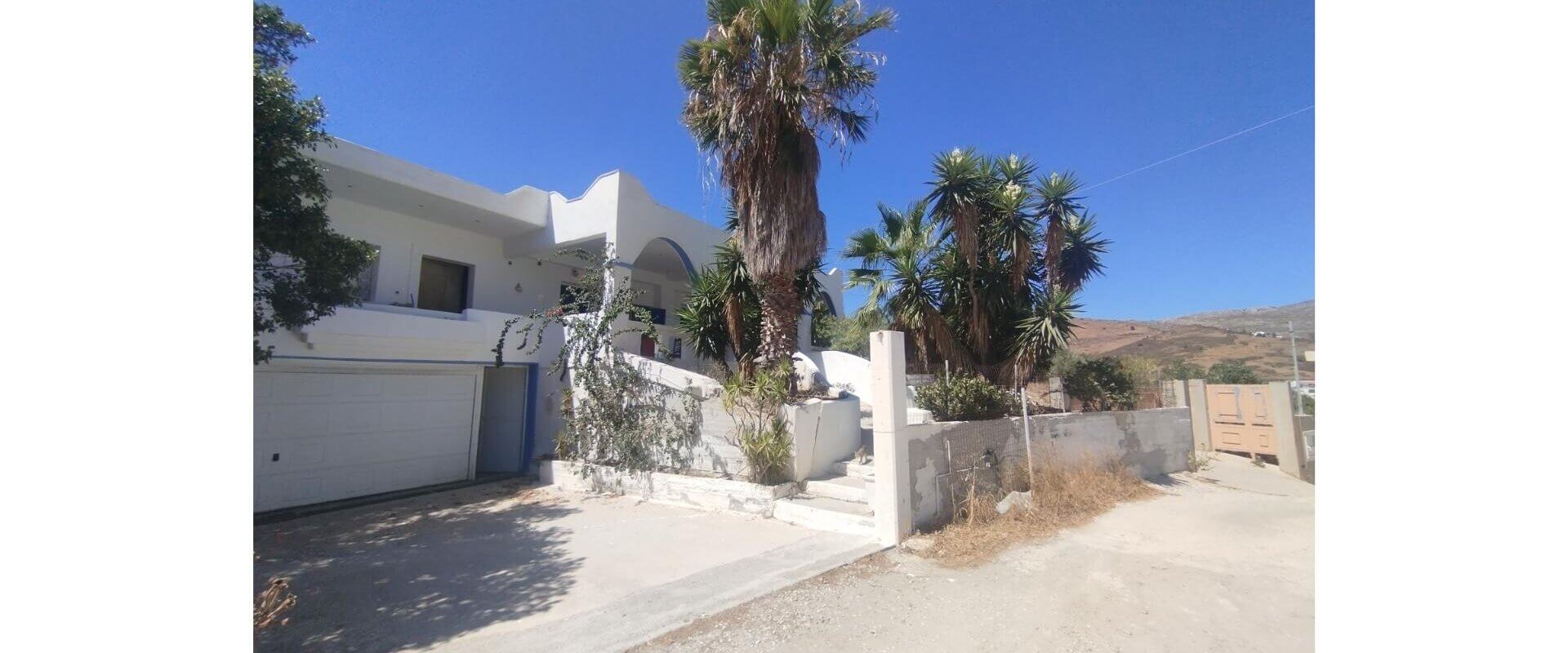 House for sale Gourna L 900