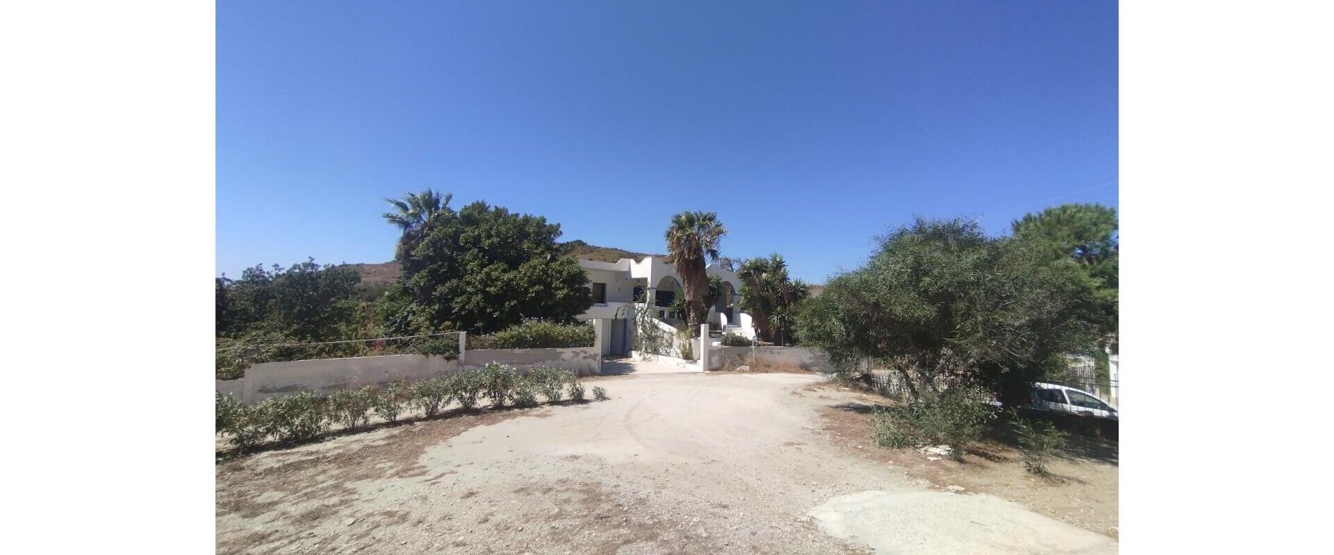 House for sale Gourna L 900