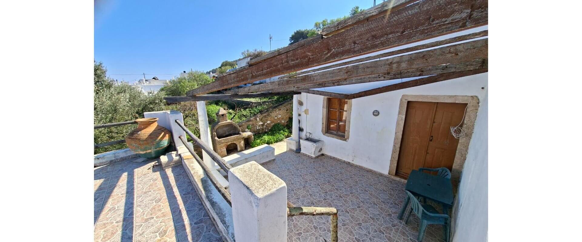 Old residence for sale Patelo L 911